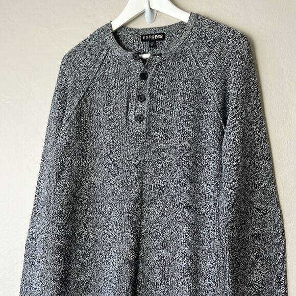 Express Mens Black/White Long Sleeve 4 Button Up Open Knit Sweater - Picture 6 of 9
